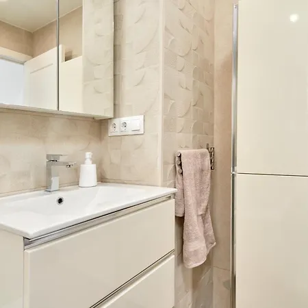Apartment Laolita *